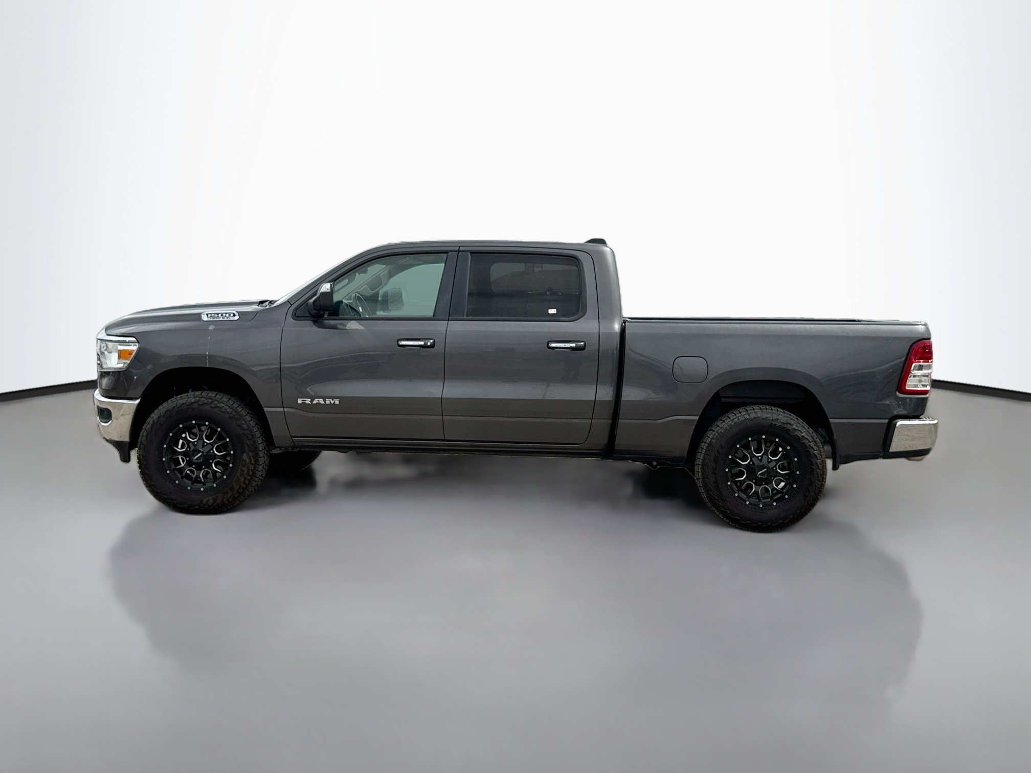 ram ram 1500 pickup 2020 1C6SRFMT0LN365430 image ram ram 1500 pickup 2020 1C6SRFMT0LN365430 image
